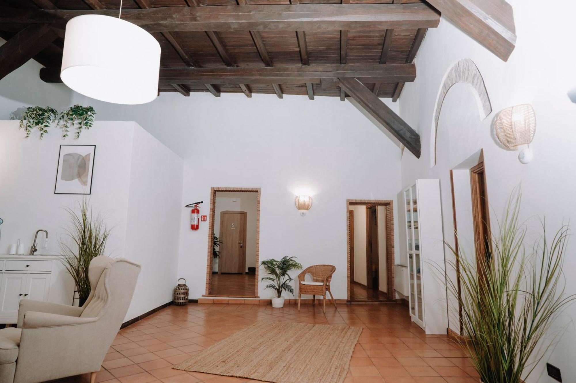 Bonne Nuit Terracina Bed & Breakfast ภายนอก รูปภาพ