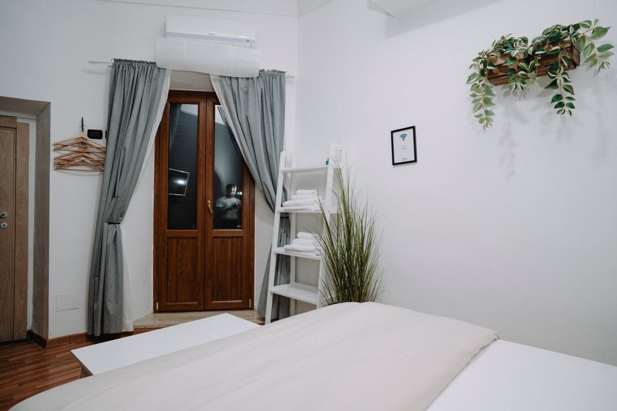 Bonne Nuit Terracina Bed & Breakfast ภายนอก รูปภาพ